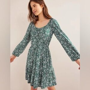 NWT Boden Scoop Tiered Jersey Mini Dress Bottle Green‎ Bloom Cascade Size US 4